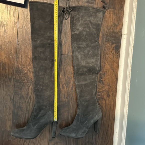 STUART WEITZMAN HIGHLAND SLATE SUEDE size 37 - Picture 8 of 13